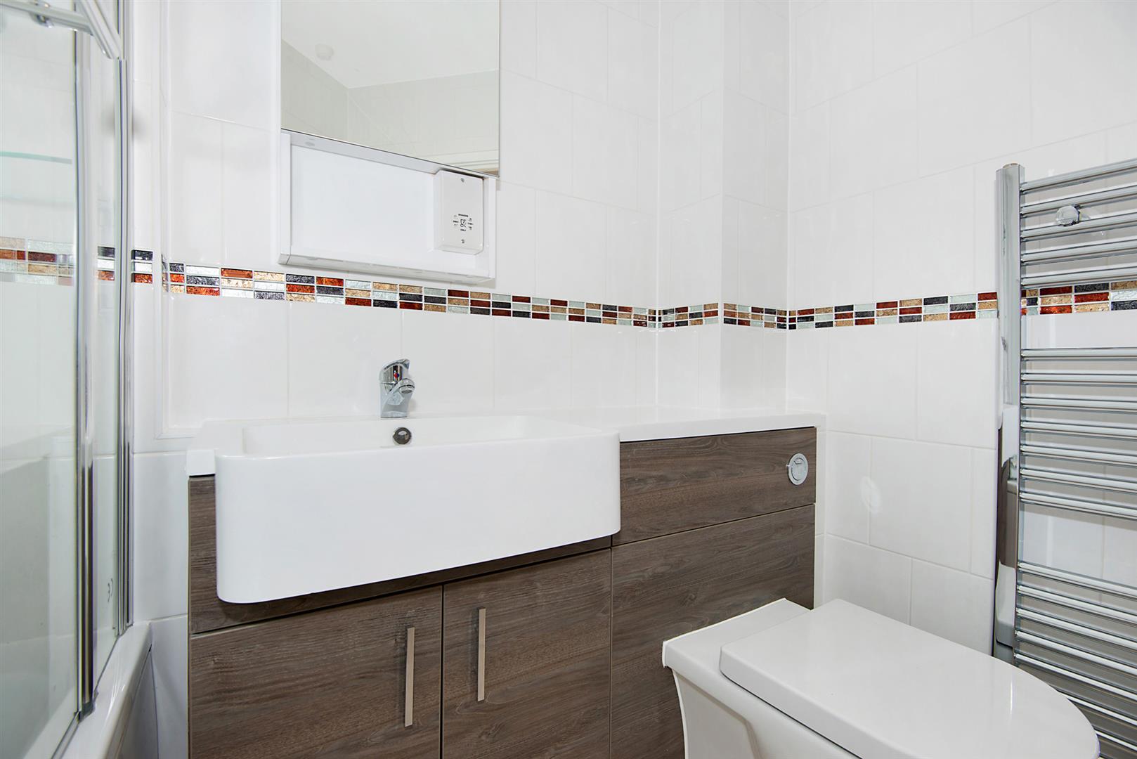 Rosewood Heights, Dover Regal Estates